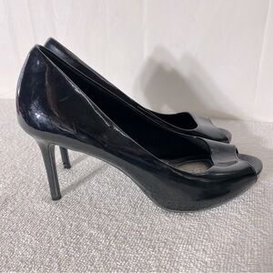 Dexflex Comfort Black Patent Leather Peep Toe Heels 7.5W